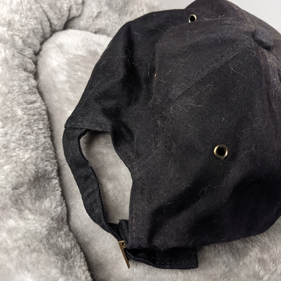 Disney parks hat mickey mouse 28 gold embossed cap strapback black - Picture 7 of 7